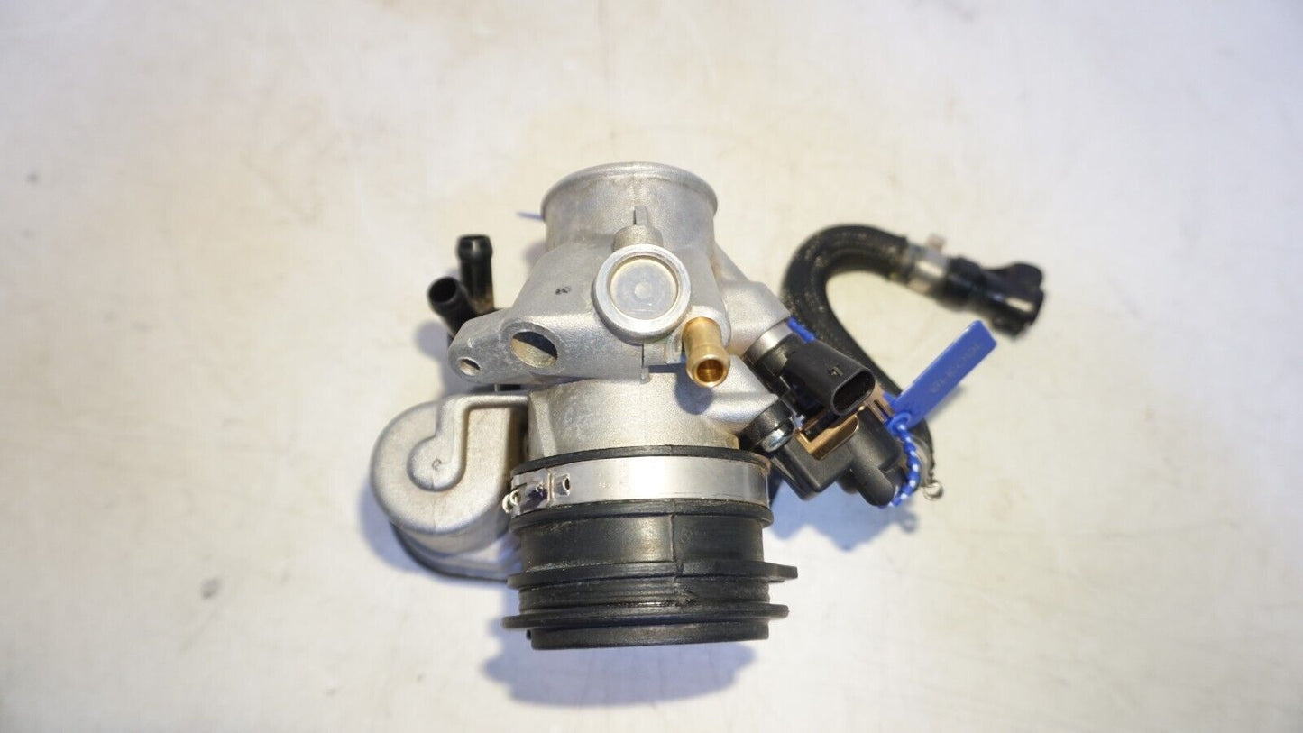 2022 BMW G310R THROTTLE BODY FUEL INJECTOR TPS Fuel Line 160318 OEM