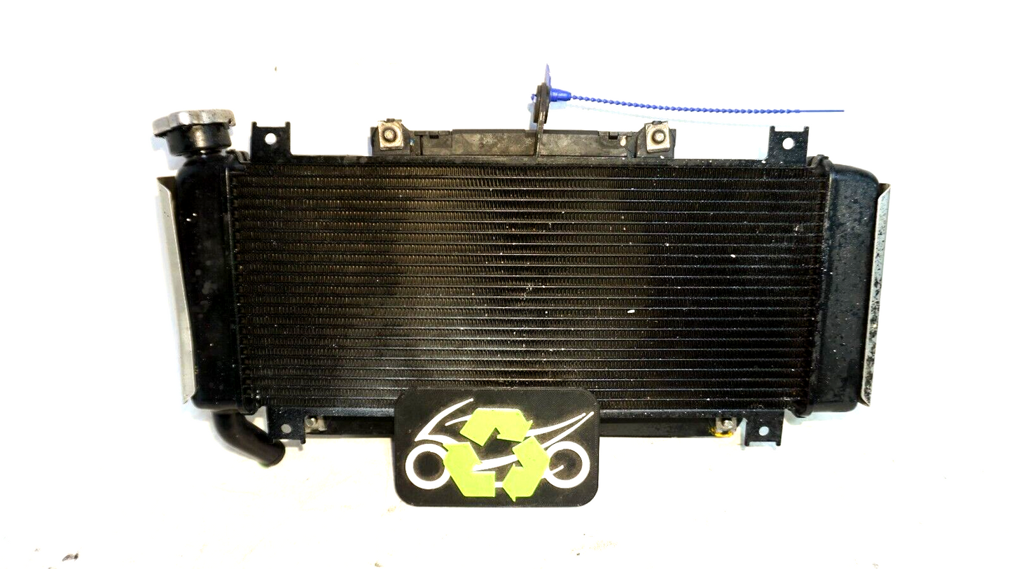 17-23 KAWASAKI Z650 ER650 ENGINE RADIATOR MOTOR COOLER 160139 ORIGINAL OEM