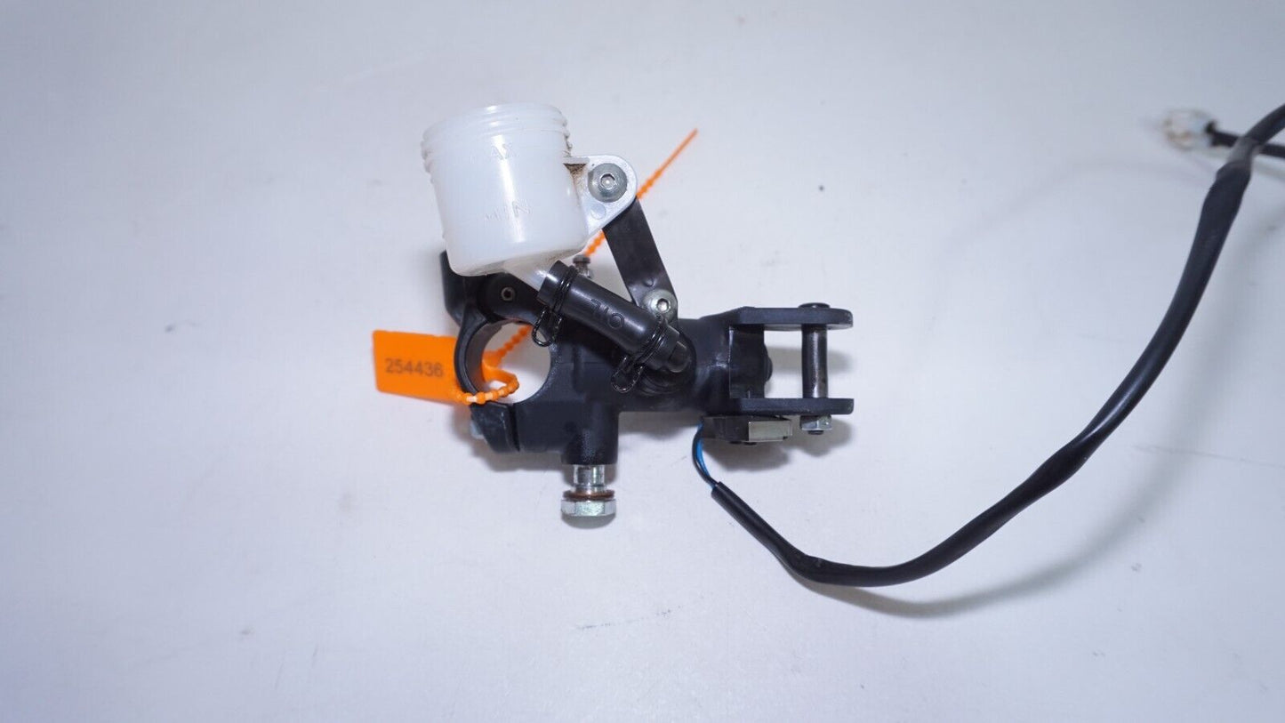 KTM Superduke 1290 14-16 clutch Master Cylinder Reservoir Switch 254436 OEM