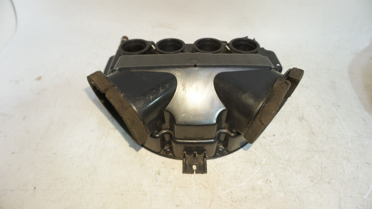 2006 07 Suzuki GSXR 600 GSXR 600 Airbox Air Intake Box Housing 254984 ORIGINAL