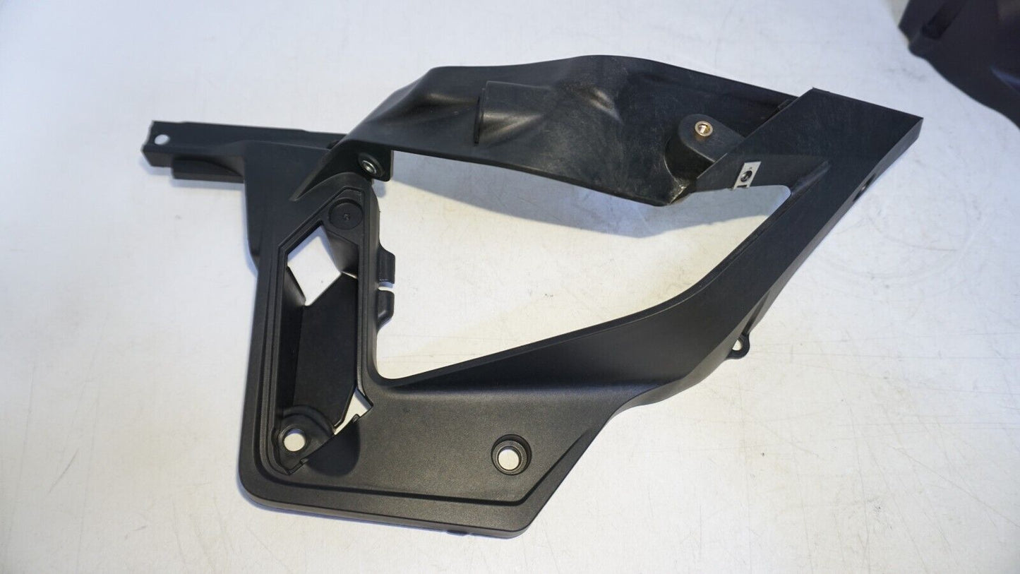 KTM 1290 Super Duke GT 2016-2018 KTM MASK CARRIER Mount 61414011000 160658 OEM