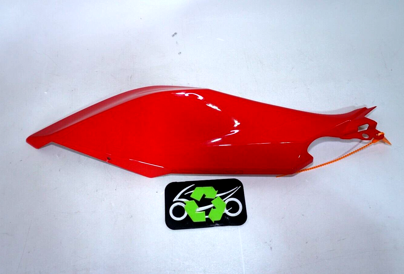 KAWASAKI 18 - 23 EX400 NINJA 400 RIGHT SIDE REAR TAIL FAIRING RED 254005 OEM