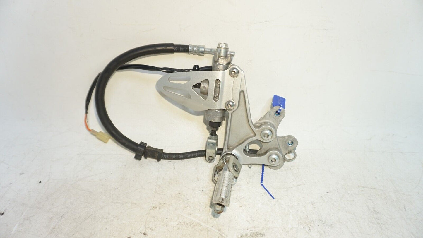 2011 -23 GSXR 600 750 Right Side PEG Rearset Brake Master Foot Peg 160085 OEM