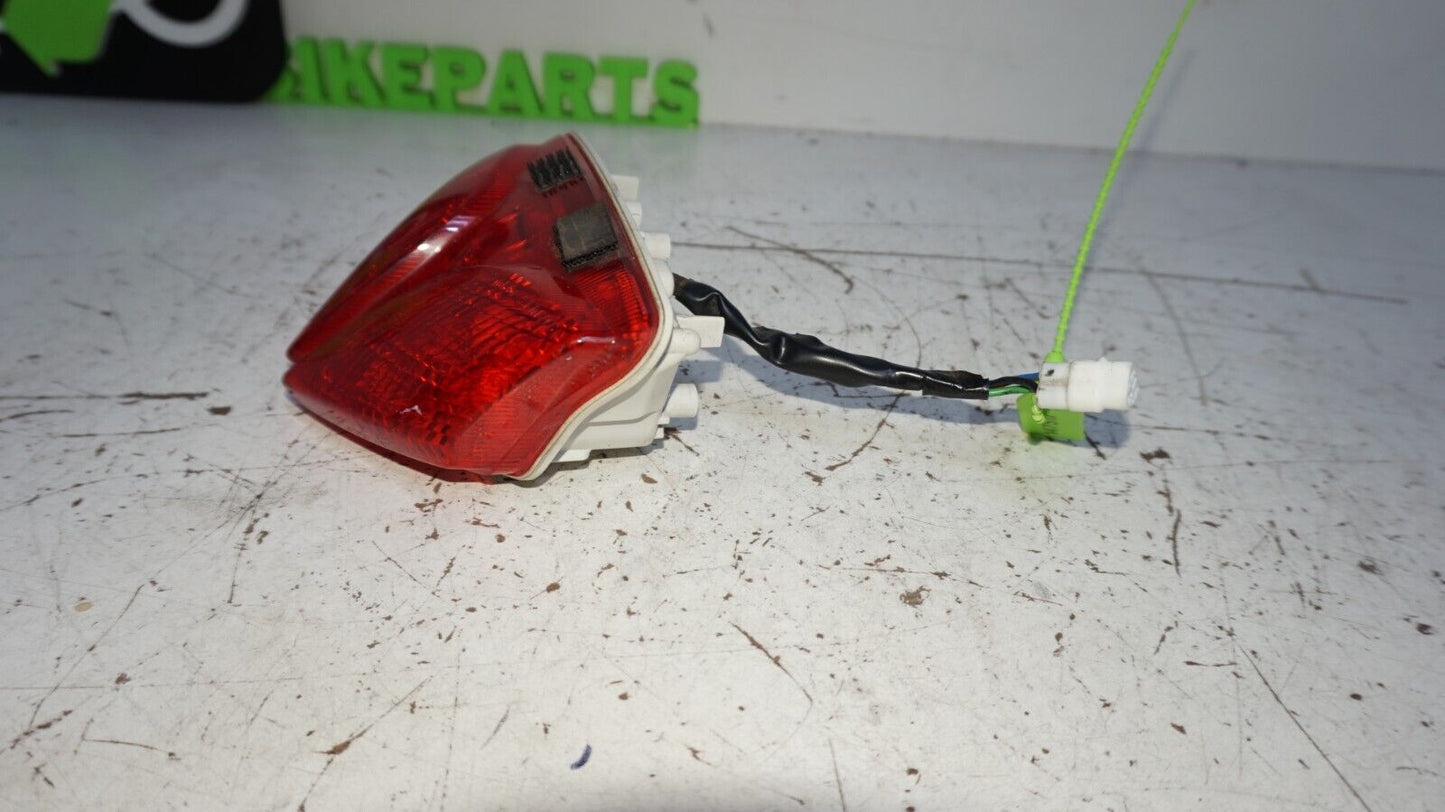 2008 - 09 Suzuki GSXR 600 750 Rear Tail Taillight Brake Light P8159 147517 OEM