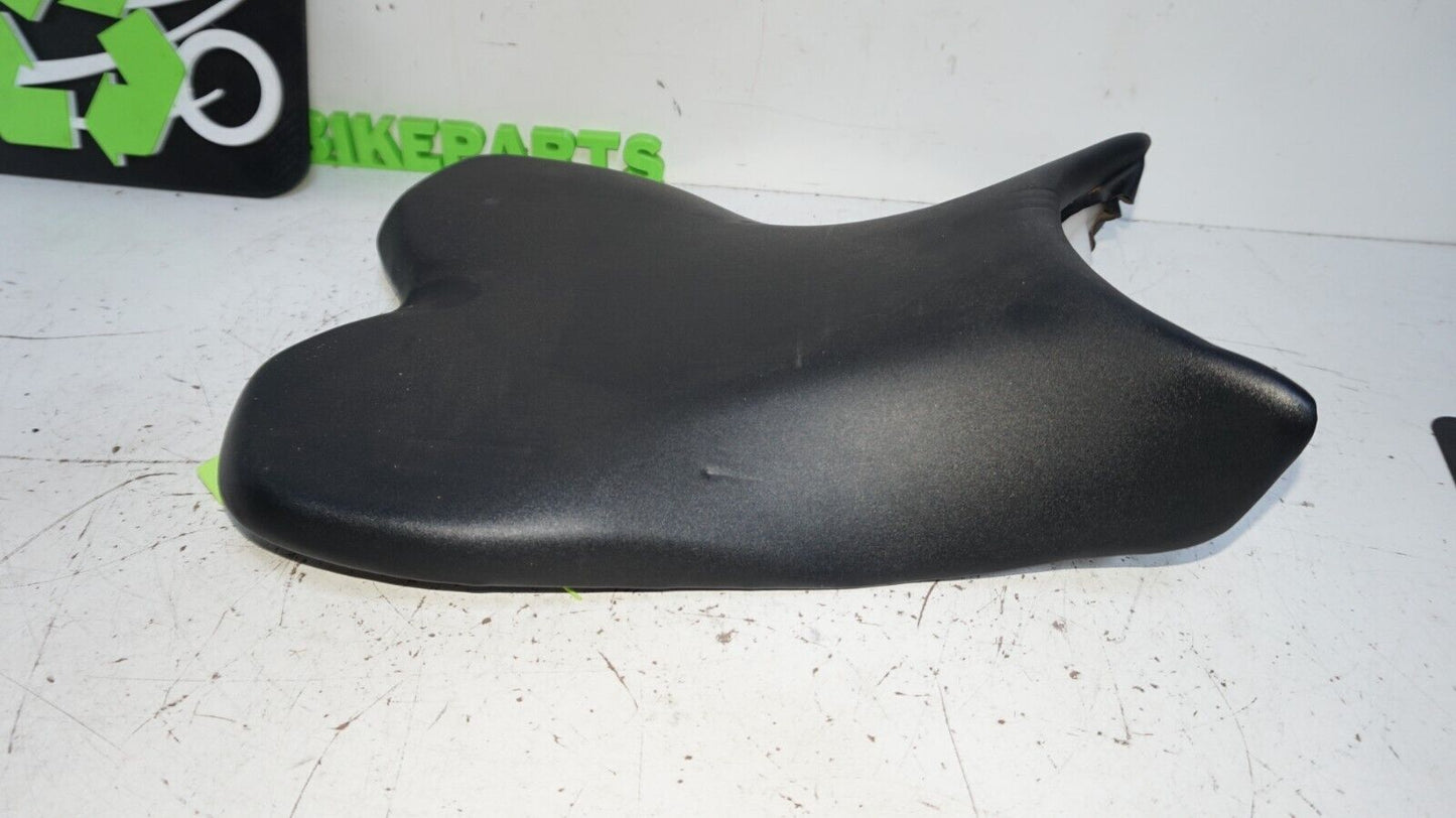 2009 - 14 Yamaha yzf R1 FRONT DRIVERS SEAT PAD SADDLE 14B-24710-00-00 147817 OEM