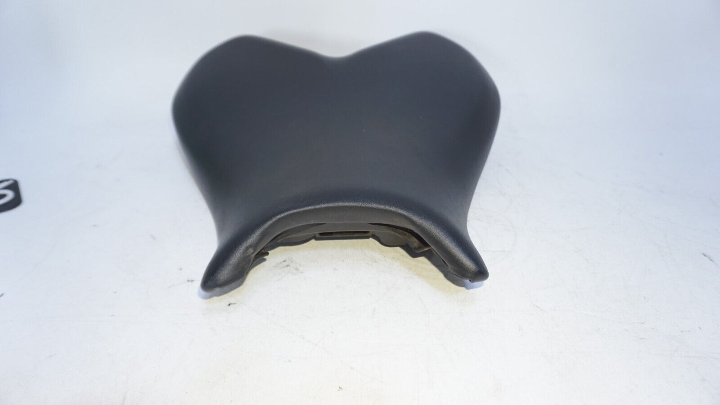 2022 23 YAMAHA YZF R7 OEM FRONT DRIVER RIDER SEAT PAD SADDLE 239493 OEM