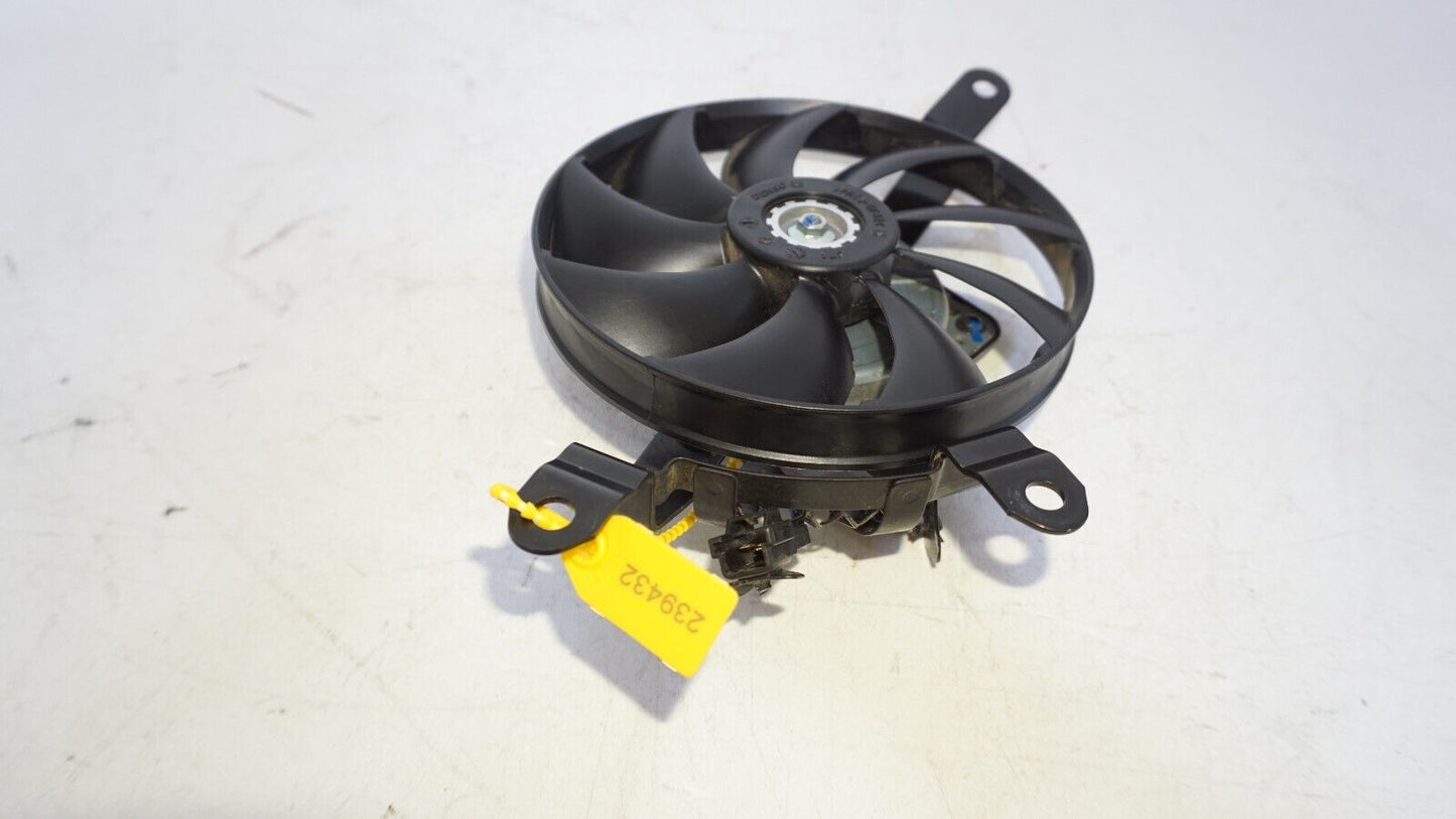 2023 17-23 SUZUKI GSXR1000R LEFT ENGINE RADIATOR COOLING FAN MOTOR  239432 OEM