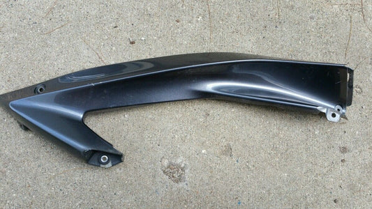 06-07 Yamaha R6 Right Side Mid Upper Fairing Cowl gray 2006 2007