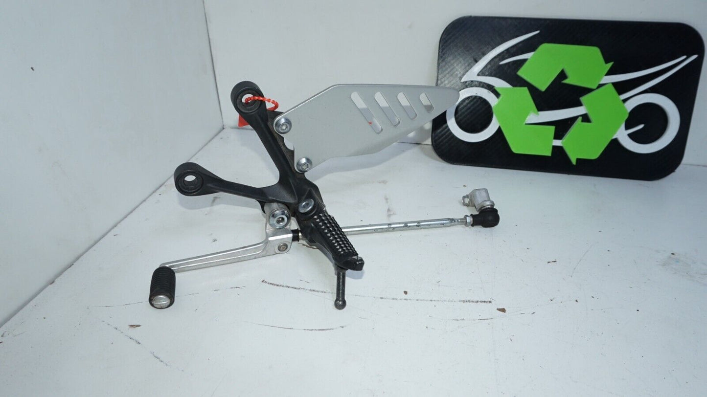 2009-2012 KAWASAKI NINJA ZX6R FRONT LEFT REARSET SHIFTER PEDAL FOOT PEG 148116