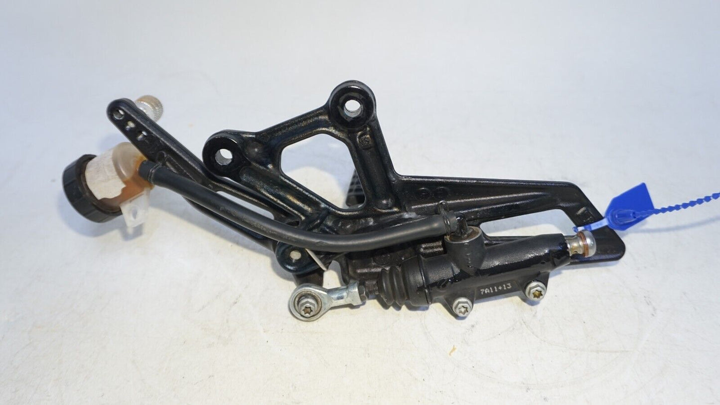 2017 KTM SUPER DUKE 1290 GT RIGHT REARSET FRONT FOOT PEG BRAKE MASTER 160635 OEM