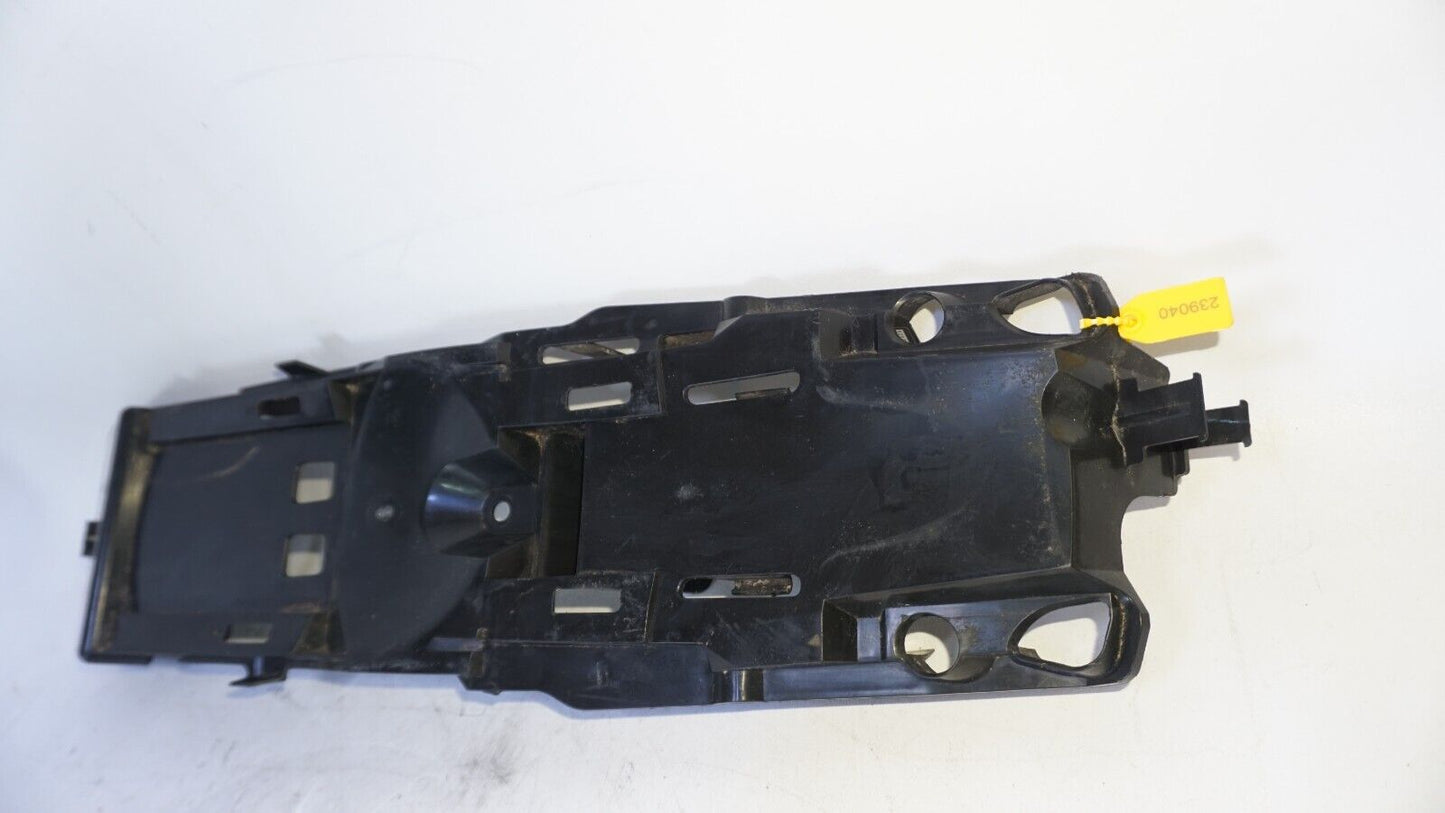 SUZUKI 2006 2007 GSXR 600 GSXR 750 BATTERY TRAY BOX HOLDER 63111-01H0 239040 OEM