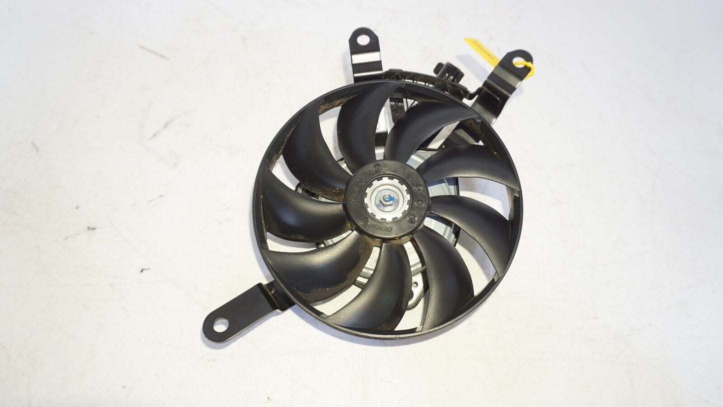 2023 17-23 SUZUKI GSXR1000R LEFT ENGINE RADIATOR COOLING FAN MOTOR  239432 OEM