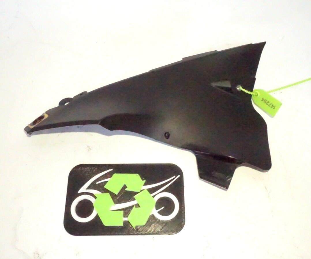 Yamaha YZFR1 R1 Left Cover Panel Cowl Trim 04-06 OEM 5VY-2837V-00 147294 OEM