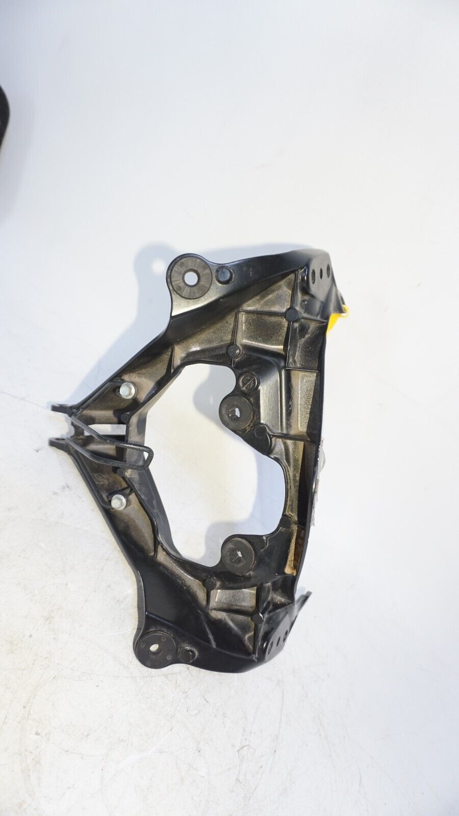 2008 2009 Suzuki GSXR 600 750 Upper Fairing Stay Bracket 239079 GENUINE OEM