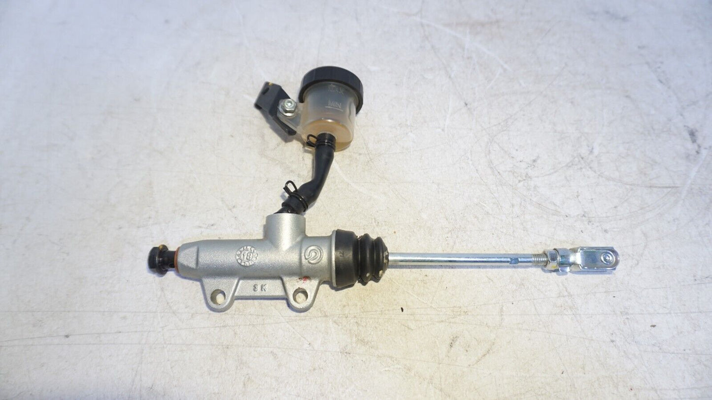 19 Ducati Scrambler 800 CAFE RACER Rear Brake Master Cylinder BREMBO 160849 OEM