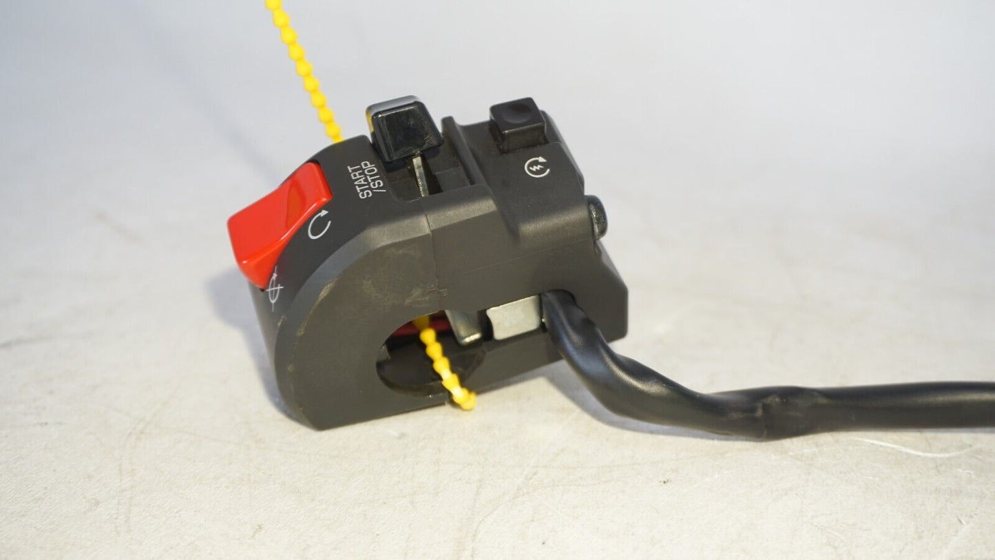 2020 16-20 KAWASAKI NINJA ZX10R ZX10 RIGHT KILL SWITCH START 239657 OEM