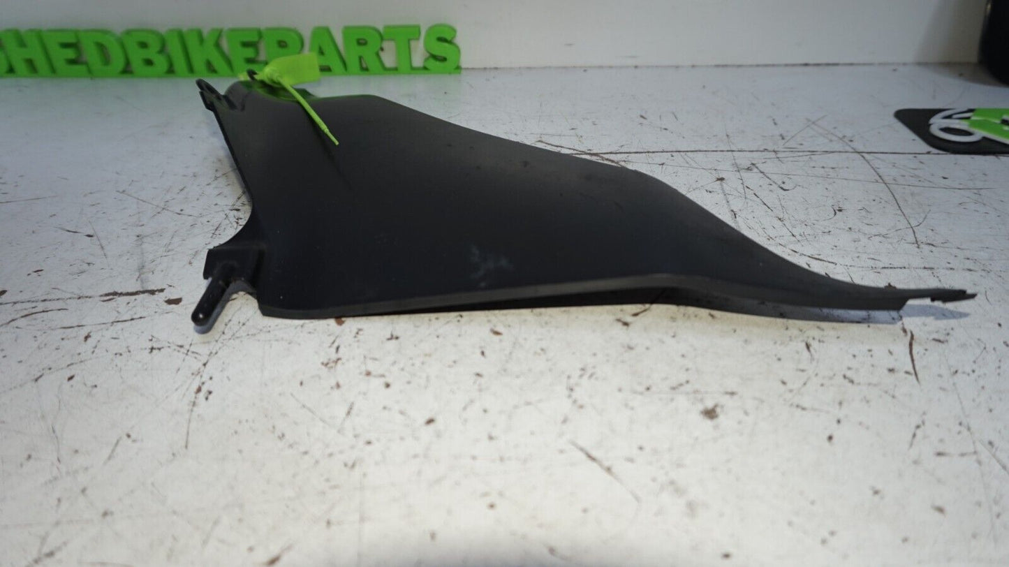 08 09 Suzuki GSXR 600 750 LEFT INNER COWL PANEL TRIM 94462-37H0 147724 OEM