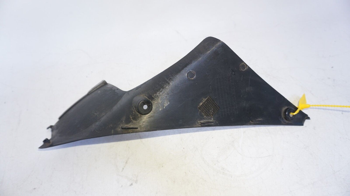 YAMAHA R1 YZF-R1 LEFT INNER PANEL COVER TRIM YZF R1 5VY-2836K-00-00 239005 OEM