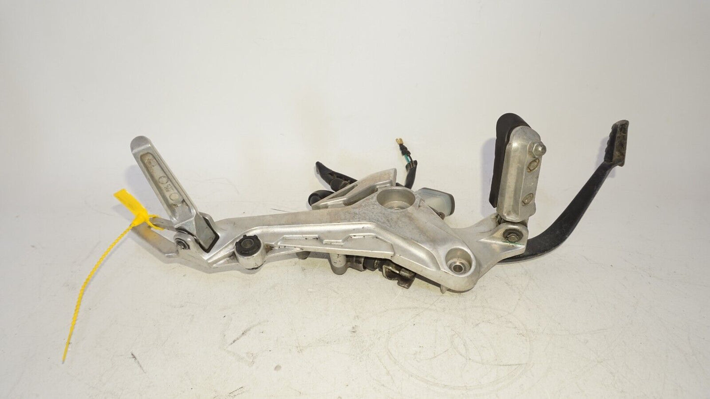 2017-2020 HONDA GROM MSX125 RIGHT REARSET FRONT REAR FOOT PEG BRACKET 239466 OEM