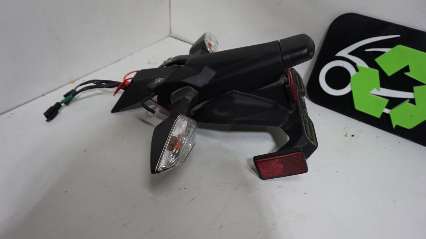 18 19 20 22 KAWASAKI NINJA EX400  REAR  TAIL BLINKER SIGNALS FENDER 148042 OEM