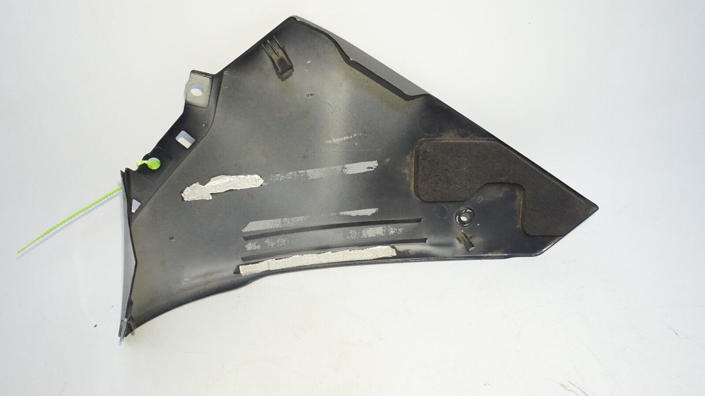 2009 - 2014 Yamaha R1 Lower RIGHT Belly Fairing 147164 OEM