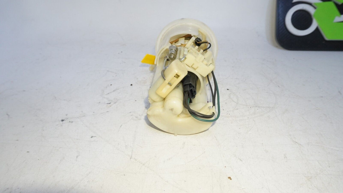 2009 - 2014 YAMAHA YZF R1 1000 FUEL PUMP 09 10 11 12 13 14 239397 OEM