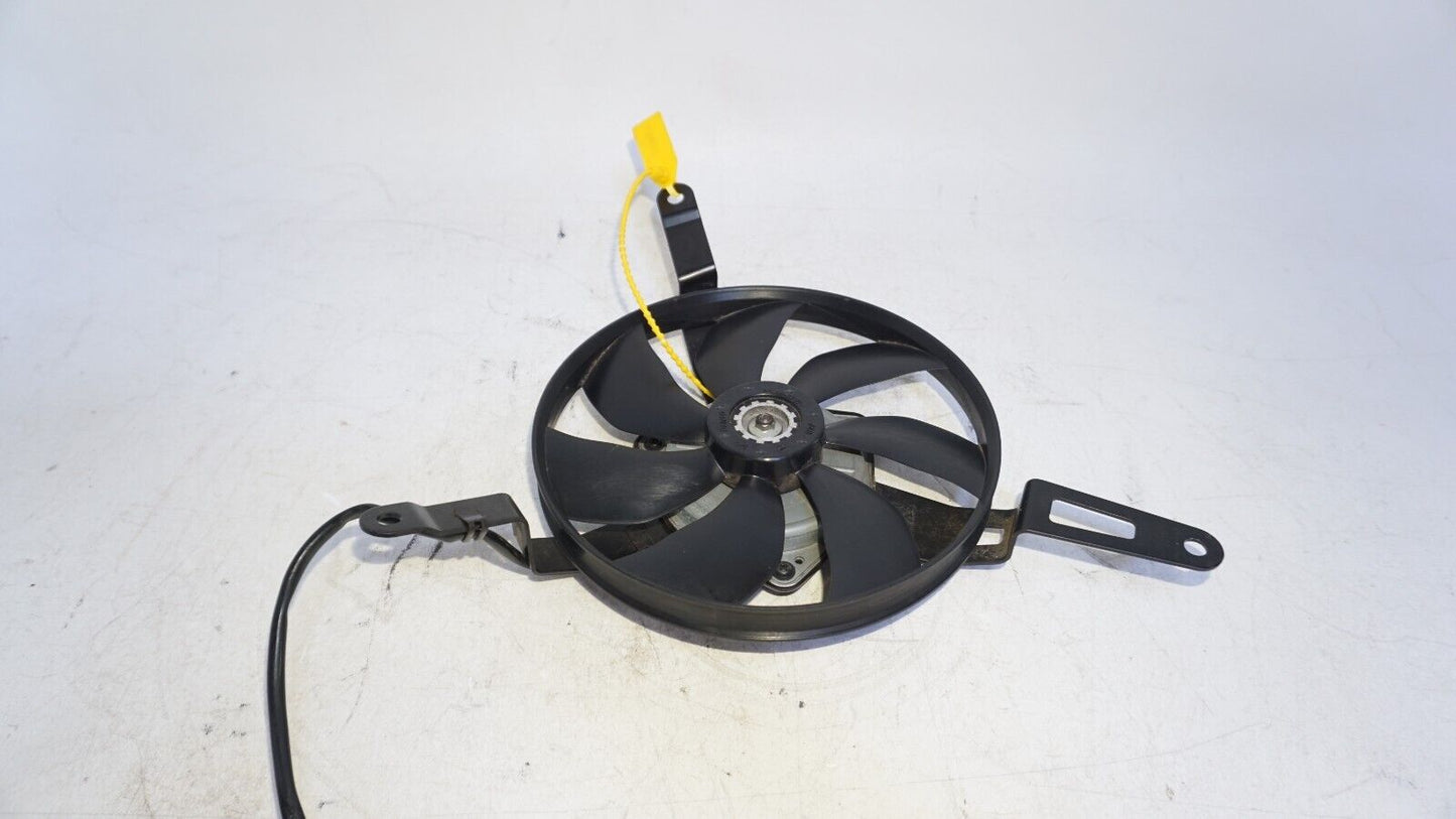 2013 2014 2015 2016 Kawasaki Z800 ENGINE RADIATOR COOLING FAN 239117 OEM