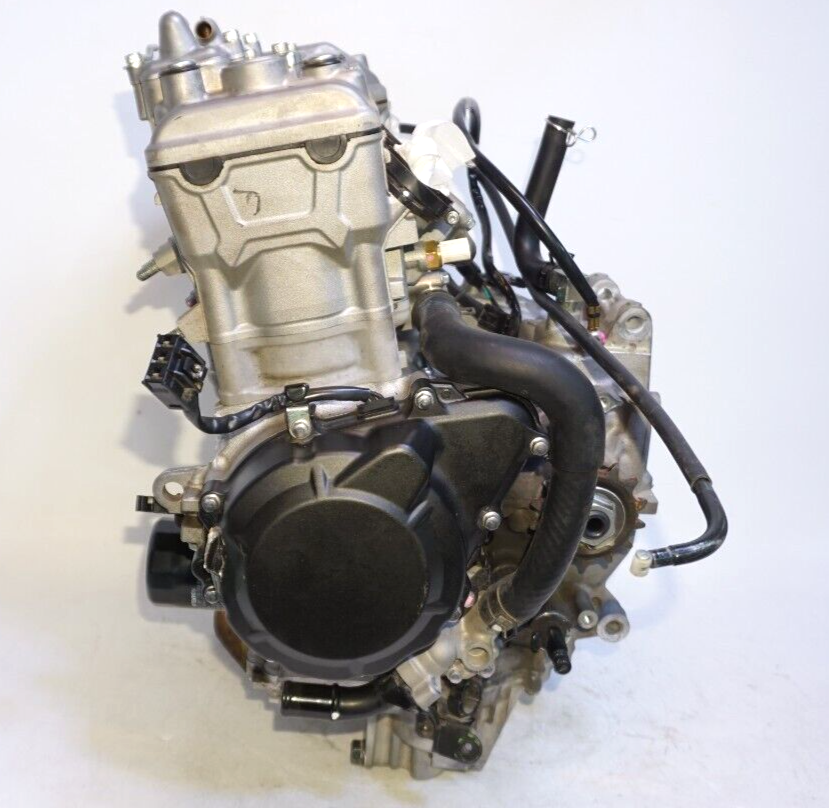 2023 KAWASAKI NINJA ZX4RR ZX4R ENGINE MOTOR 2,2121 MILES Mount Broken 160626 OEM