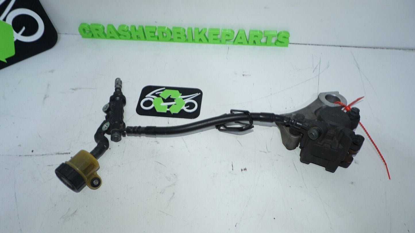 2006 04 05 06  Yamaha yzf R1 REAR BACK BRAKE CALIPER MASTER CYLINDER 148233 OEM