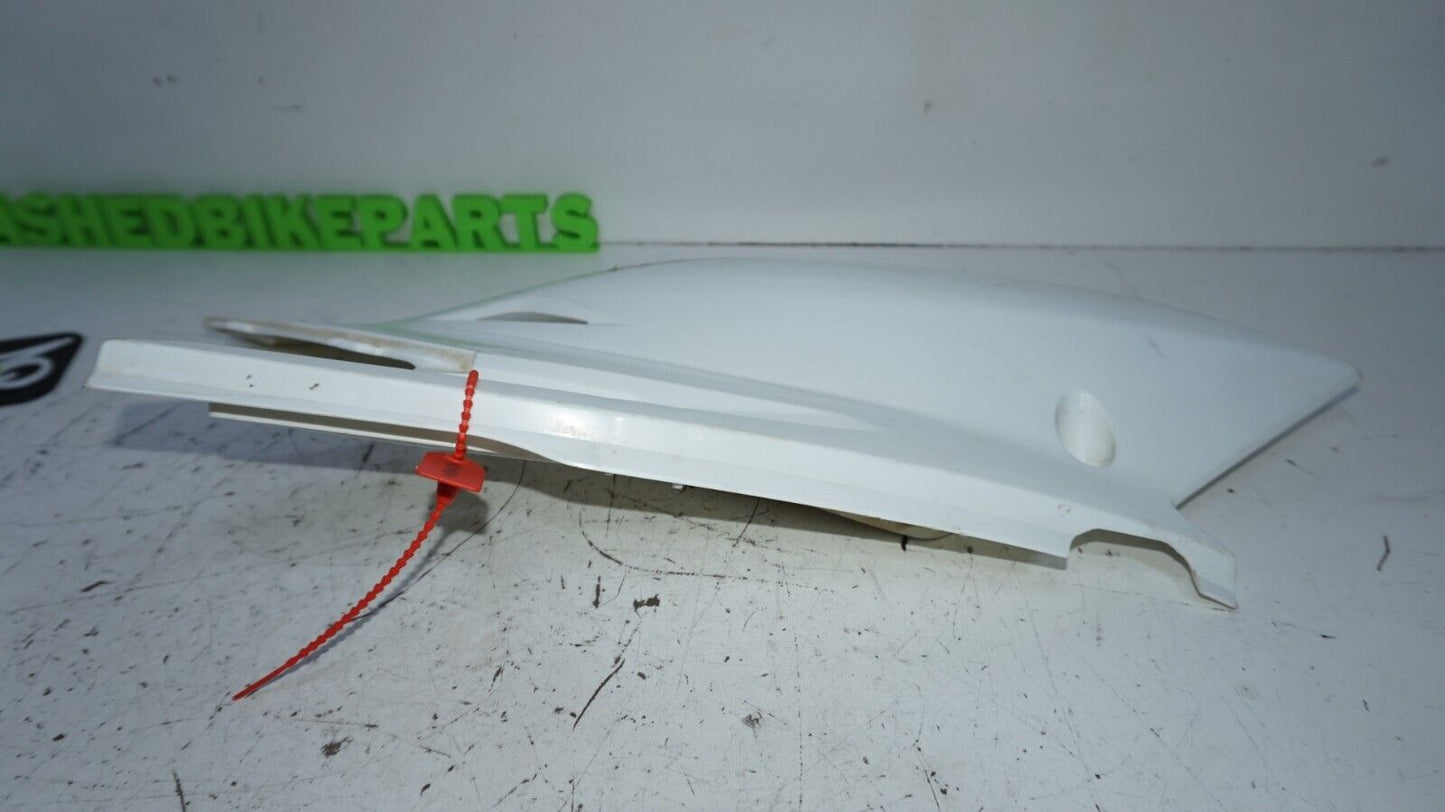 2016 - 18 OEM KAWASAKI KX450F KX 450F RIGHT SIDE COVER  WHITE 148429 OEM