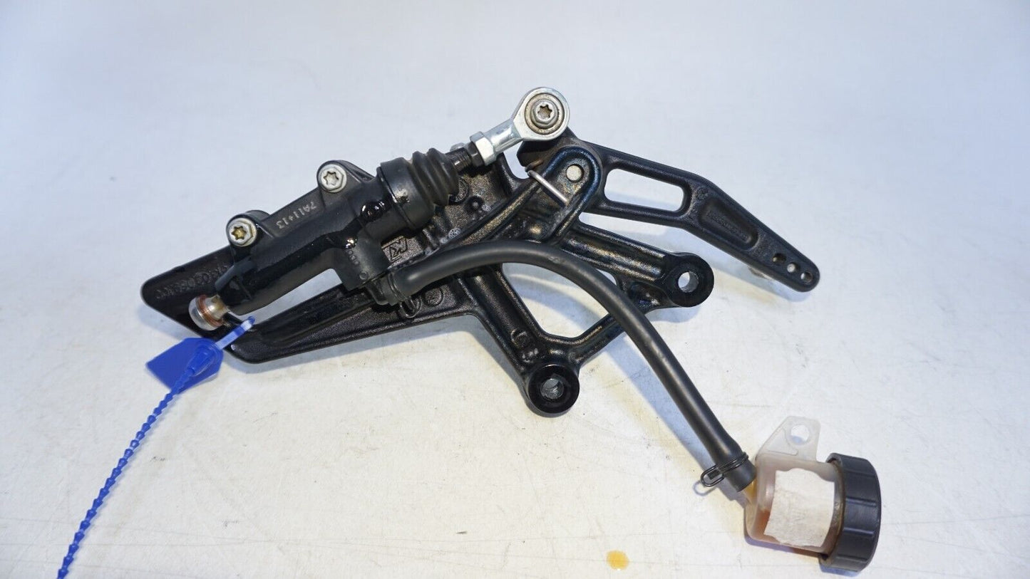 2017 KTM SUPER DUKE 1290 GT RIGHT REARSET FRONT FOOT PEG BRAKE MASTER 160635 OEM