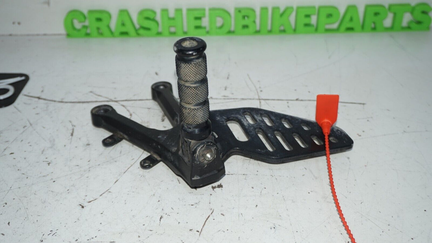 2006-11 Yamaha YZF R6 R6R Left Rearset Peg Bracket  Black 148760 OEM