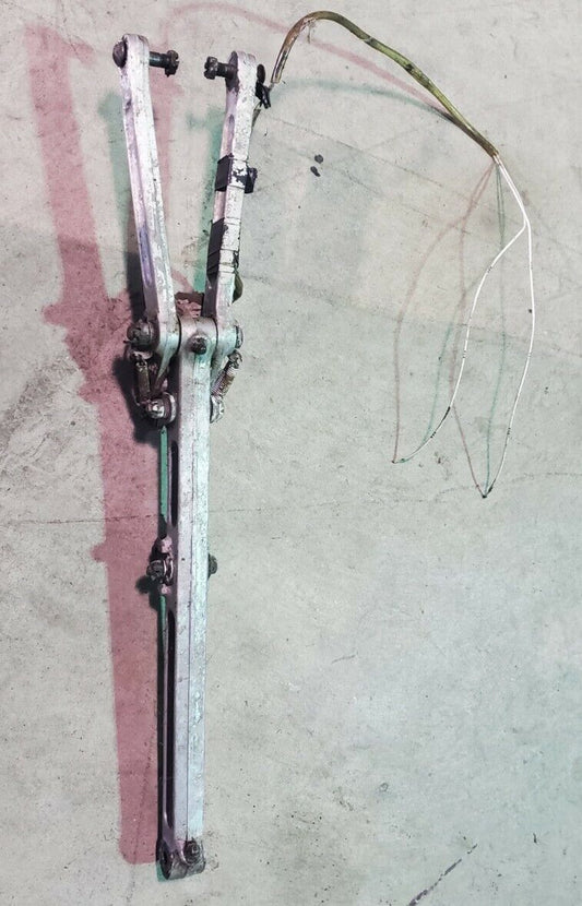 Piper PA-23 Aztec Nose Landing Gear Upper Drag Link 16196-00 16196-000