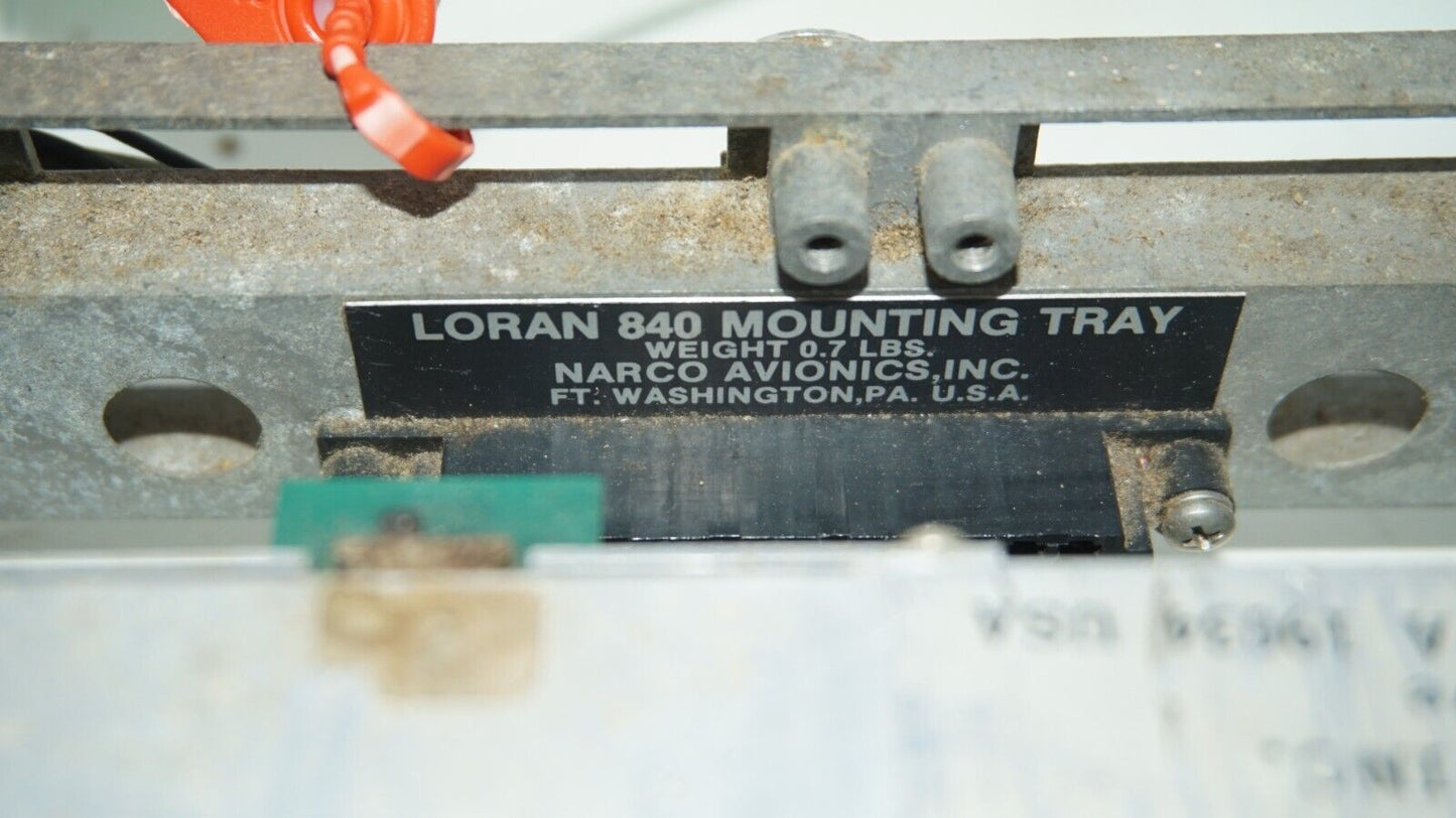 NARCO LRN 840 LRN840 LORAN-C + TRAY For Rebuild or Parts 148145