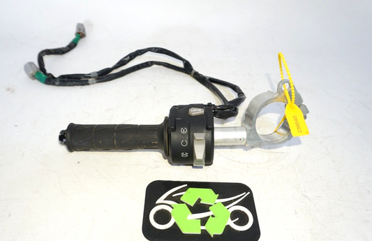 KAWASAKI 2023 22 21 NINJA ZX10R ZX1000 RIGHT CLIP ON HANDLEBAR SWITCH 239540 OEM