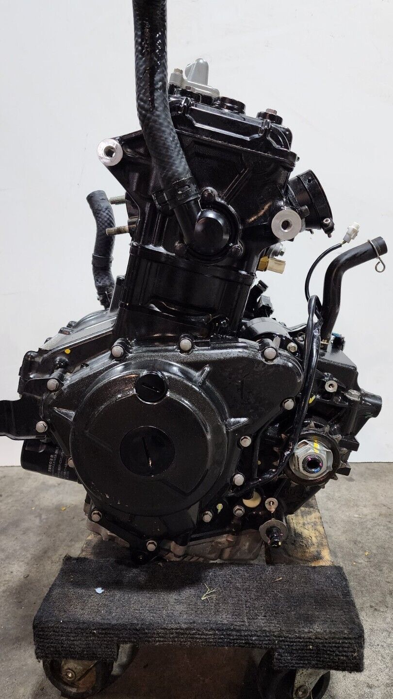 2018-2022 20 Kawasaki Ninja 400 EX400  Engine Motor Transmission Only 71 miles!