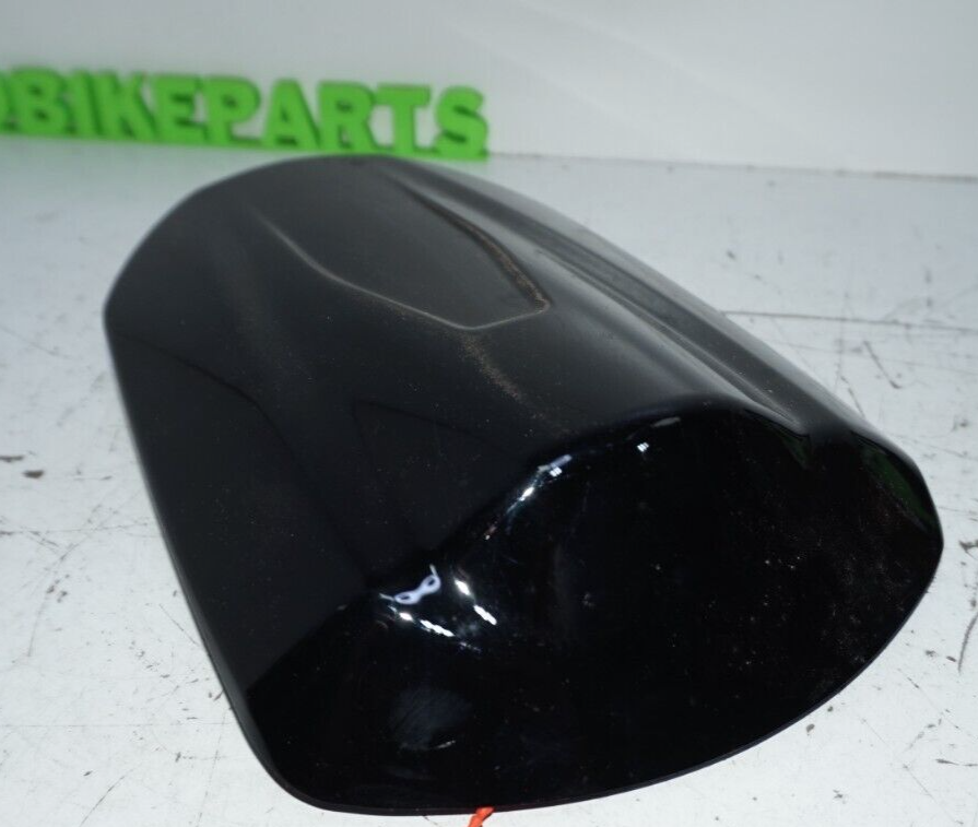 Suzuki 2008 09 GSXR 600 750 Rear Passenger Seat Hard Cover OEM 45551-37h OEM