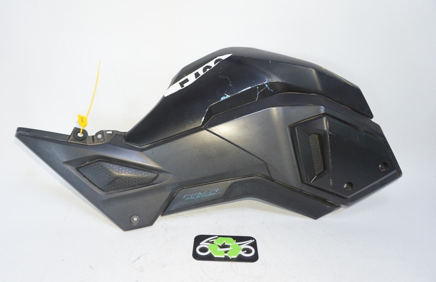 2020 Honda Grom MSX 125 RIGHT Side Tank Mid Fairing Cover Plastic 239470 OEM