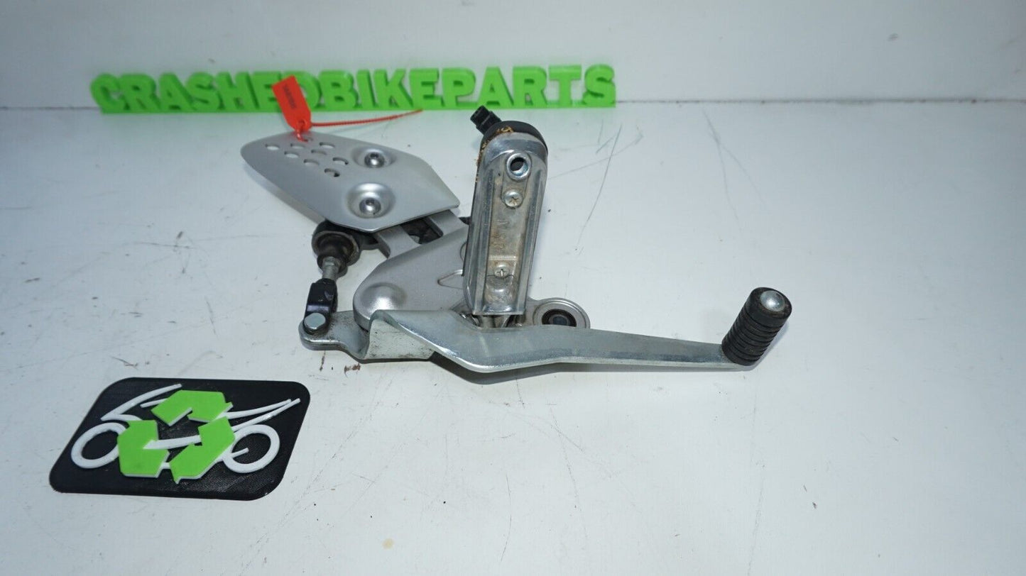 15-17 Yamaha FZ07 Oem Right Rearset Rear Set Foot Peg Bracket Mount 148168 OEM