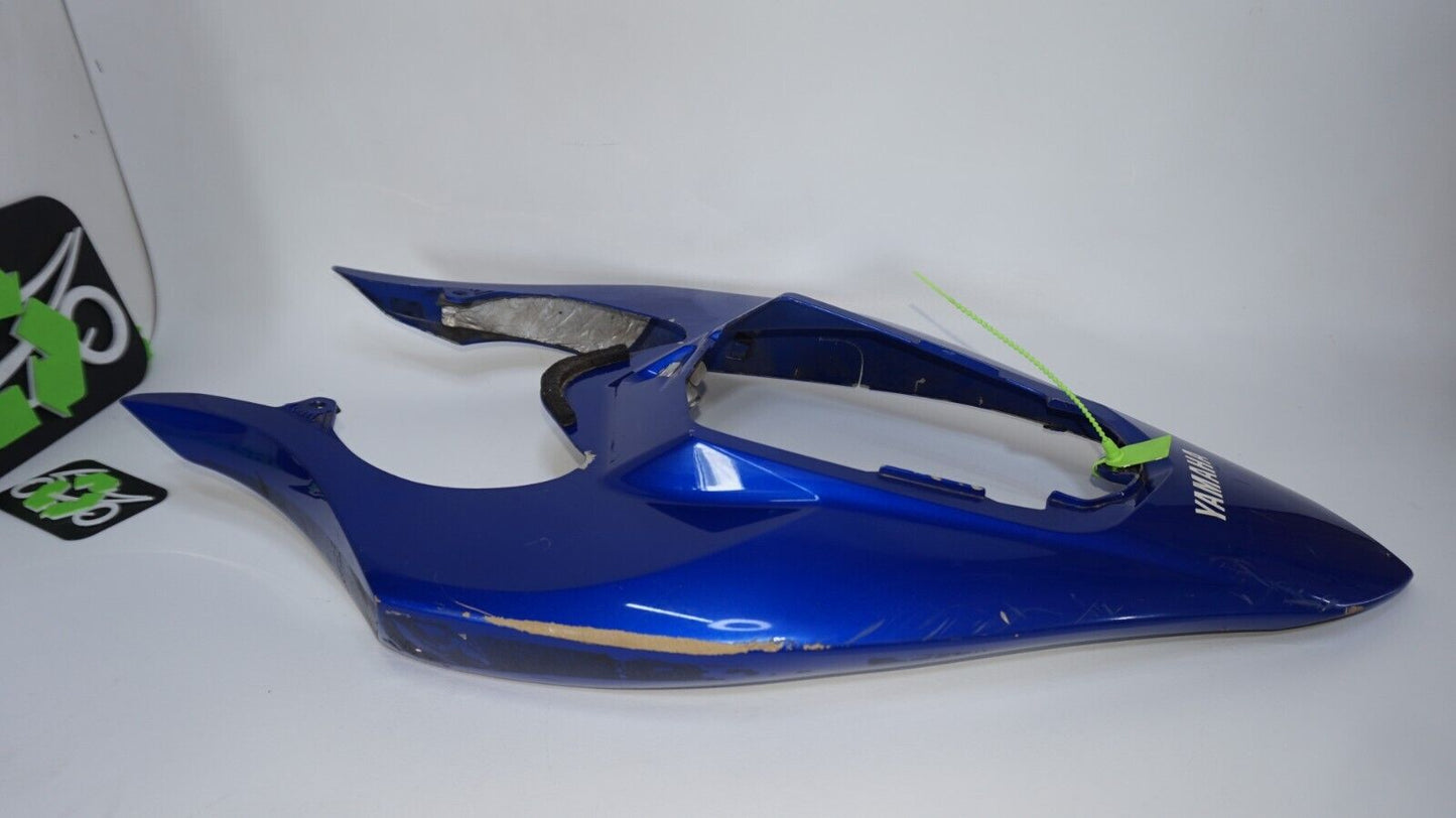 2004 05 06 YAMAHA YZF R1 OEM REAR BACK TAIL FAIRING COWL SHROUD 147428 OEM