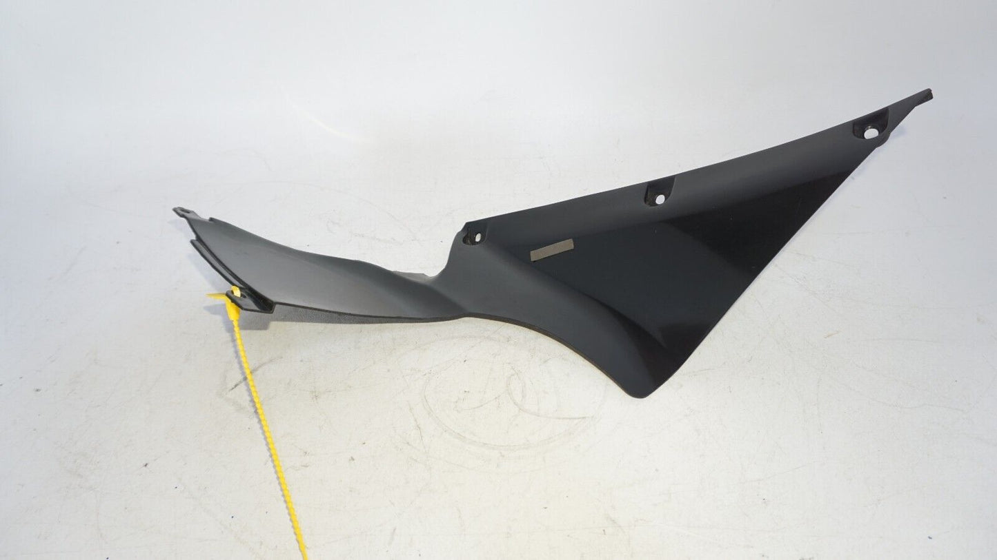 2007 2008 YAMAHA YZF R1 LEFT INNER FAIRING COWL PANEL TRIM 239526 OEM