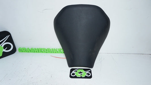 2006 06 06-07 KAWASAKI NINJA ZX10R OEM FRONT DRIVERS SEAT PAD SADDLE 148497 OEM