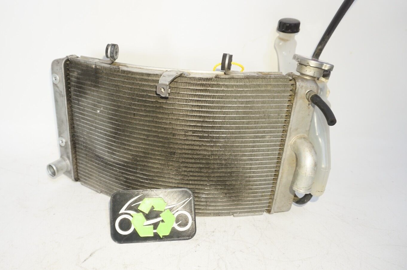 2023 22 21 Kawasaki Ninja ZX10R Engine Motor Radiator tank NO LEAKS 239570 OEM