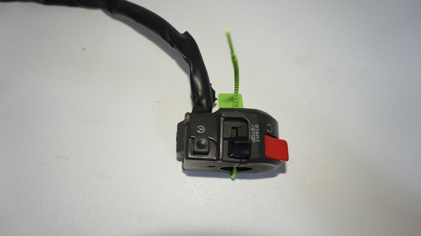 2017 - 23 KAWASAKI Z125 PRO THROTTLE HOUSING kill SWITCH ON OFF START 147425 OEM