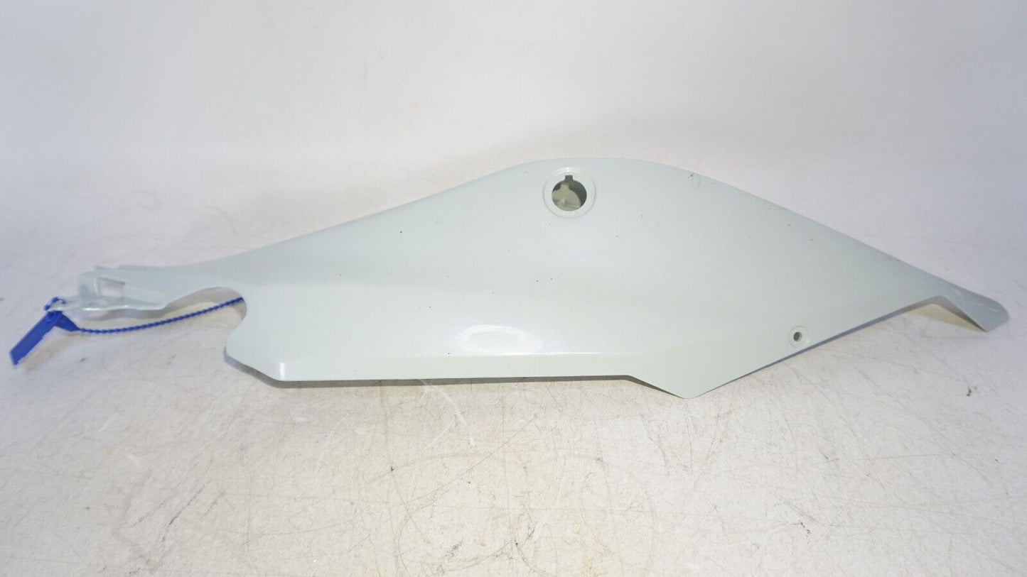 2023 KAWASAKI NINJA 400 Z400 LEFT REAR BACK TAIL FAIRING COWL SHROUD 160934 OEM