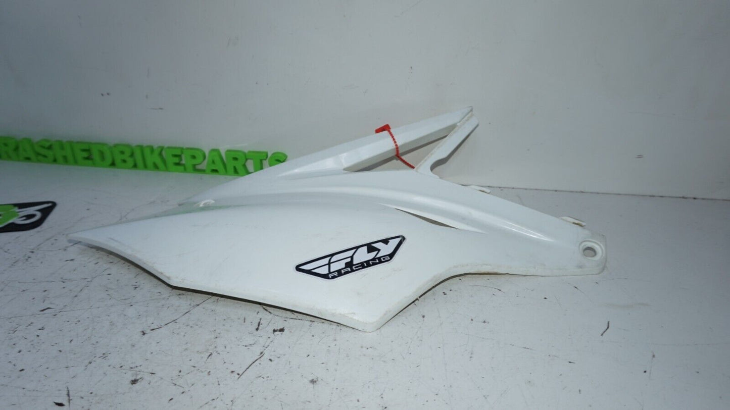 2016 - 18 OEM KAWASAKI KX450F KX 450F RIGHT SIDE COVER  WHITE 148429 OEM