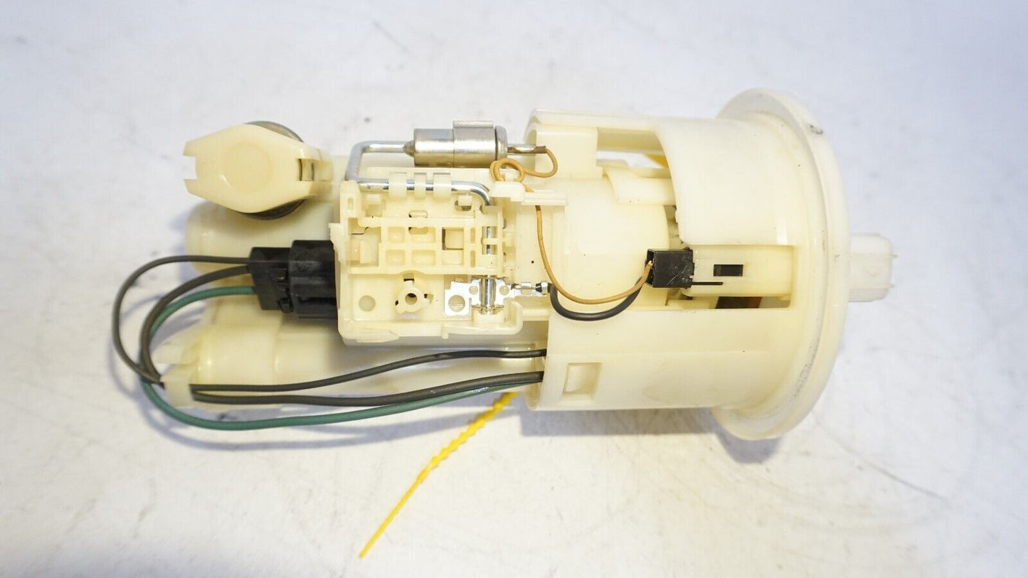 2009 - 2014 YAMAHA YZF R1 1000 FUEL PUMP 09 10 11 12 13 14 239397 OEM