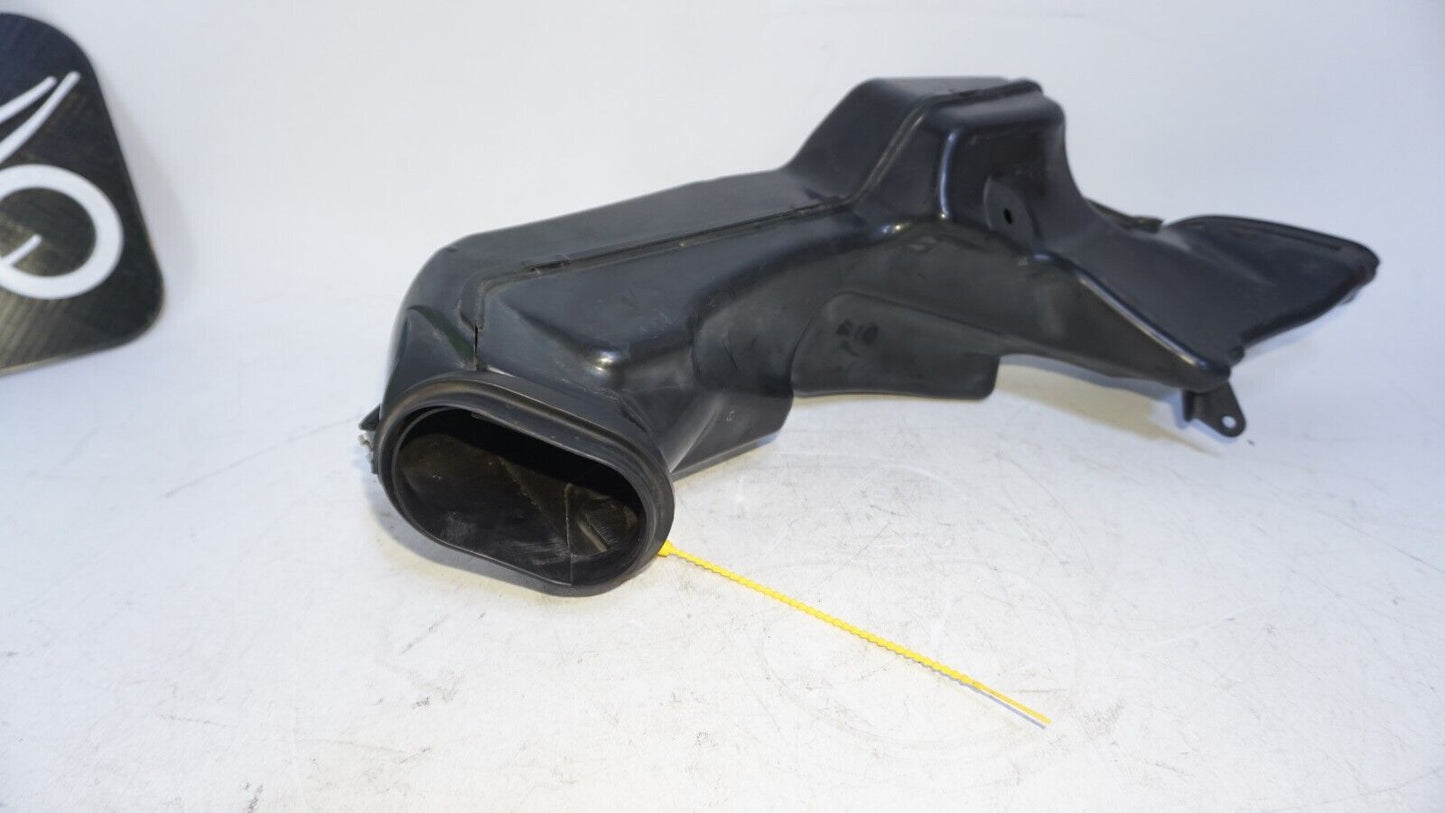 2008 2009 Suzuki GSXR 600 750 Right Side Ram Air Tube Intake  239238 OEM